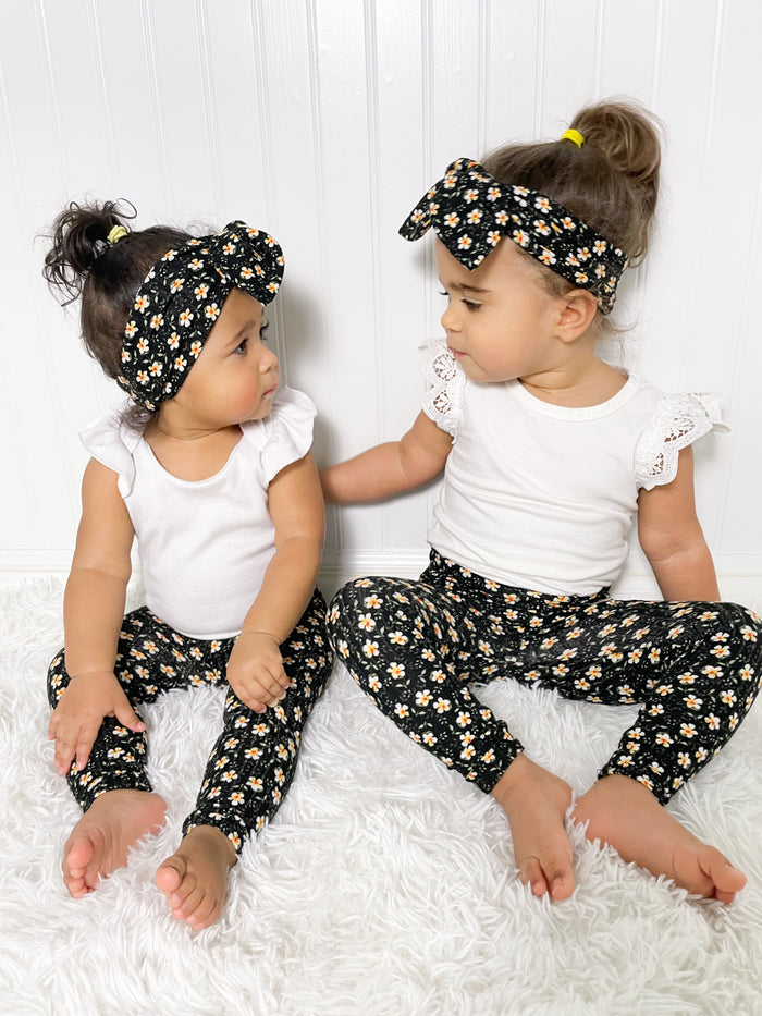 Dainty Floral Black Ribbed Headbands