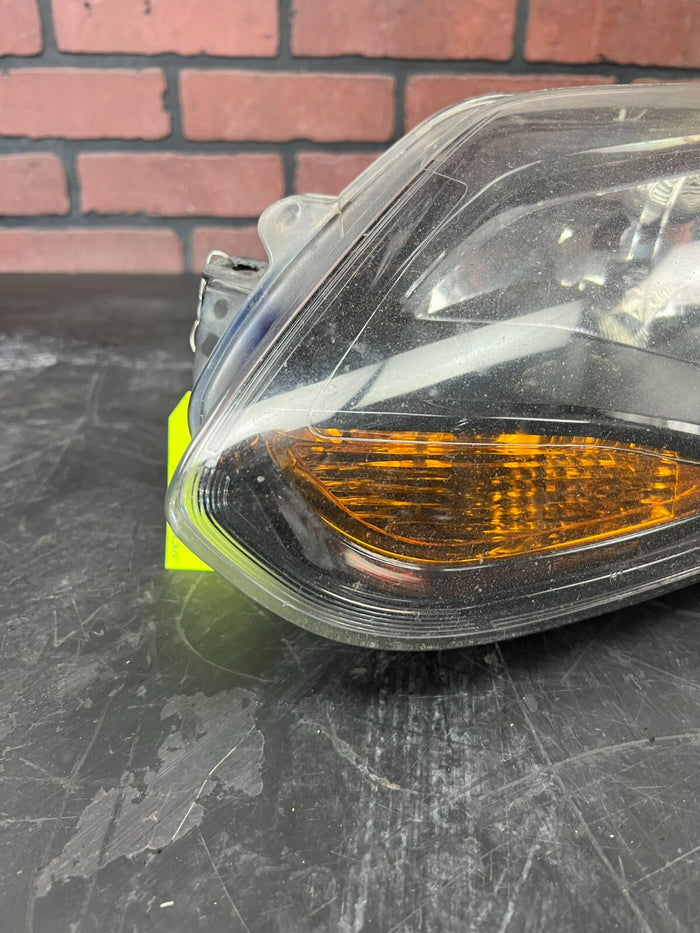12-14 ford focus st halogen front left oem headlight Black Bezel