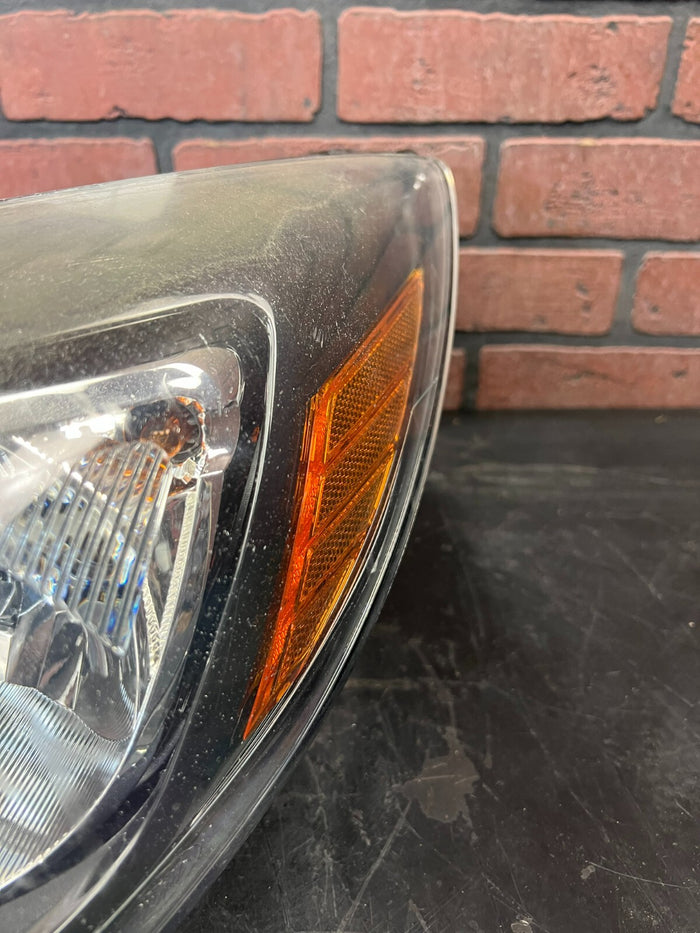 12-14 ford focus st halogen front left oem headlight Black Bezel