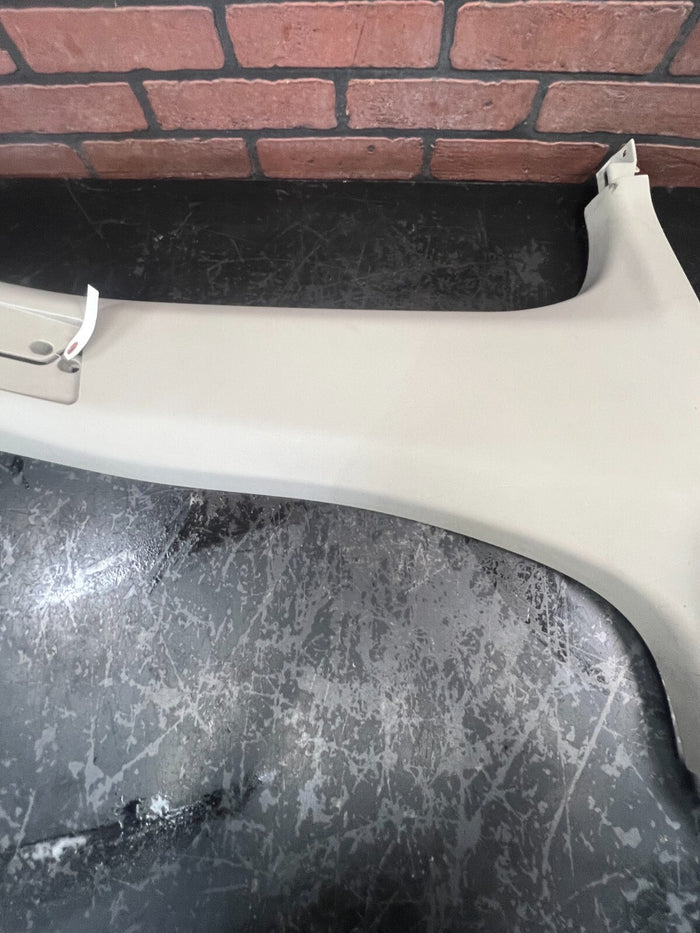 2006-2007 CHRYSLER 300 RIGHT SIDE B PILLAR LOWER TRIM SLATE GREY OEM OUM22BD1AH