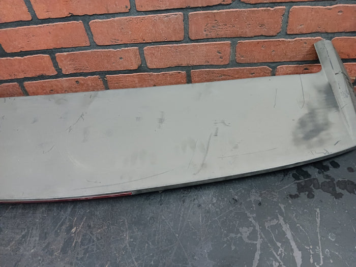 2007-2012 Dodge Caliber Rear Tailgate Spoiler w/ Third Brake Light oyq84trma