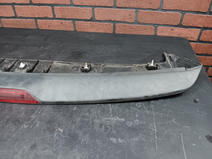 2007-2012 Dodge Caliber Rear Tailgate Spoiler w/ Third Brake Light oyq84trma