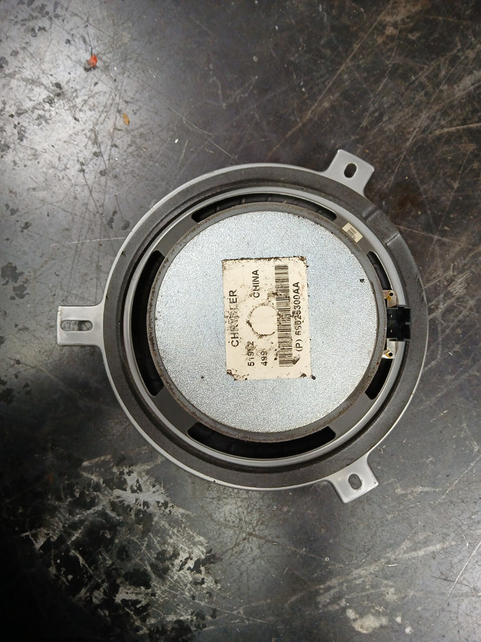 2008-2011 Challenger Grand Cherokee Audio Speaker Set 68025300aa 05030479aa