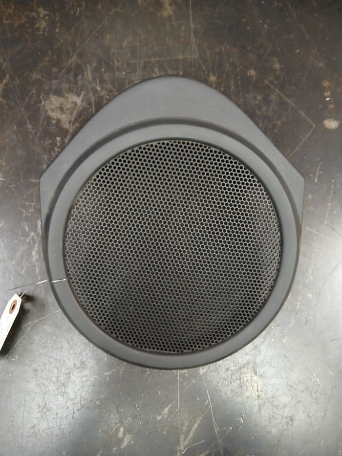2008-2012 Dodge Caliber Rear Passenger RH Side Speaker Cover ah42trmaa