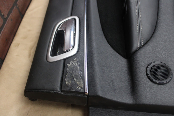2011-2013 Jeep Grand Cherokee SRT Interior Rear Passenger RH Door Trim Panel OEM