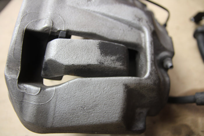 2012-2017 Audi A6 A7 A8 Front Brake Caliper RH Passenger 4G0615124E 4H0615125