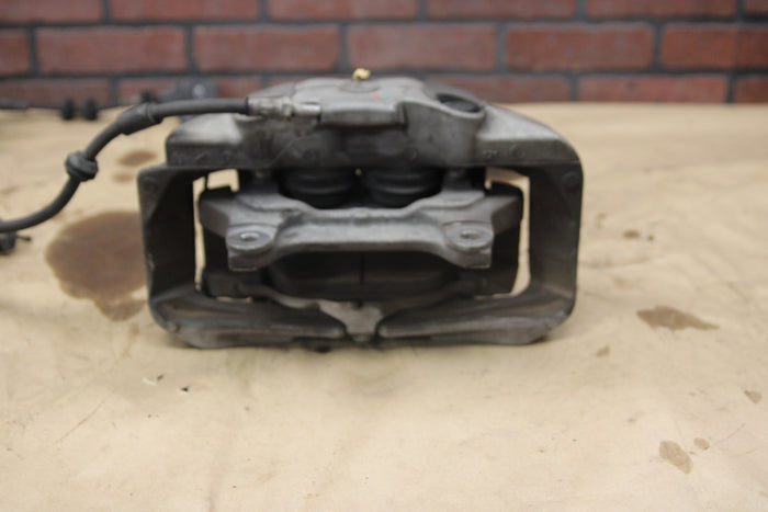 2012-2017 Audi A6 A7 A8 Front Brake Caliper RH Passenger 4G0615124E 4H0615125