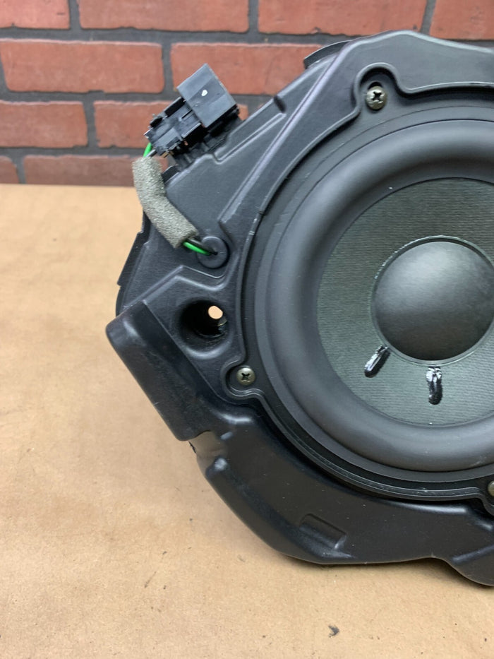 2012-2018 Audi A7 Quattro/S7/RS7 Rear Passenger RH Side Door Audio Sound Speaker