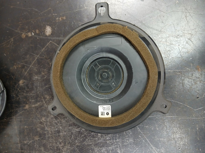 2012-2023 Dodge Challenger Audio Speaker Set of 4 68043045ab 05091042ab