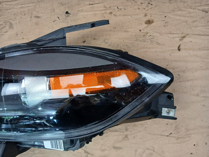 2013-2015 Dodge Dart Front Driver LH Side Headlight Lamp Assembly 68085141AE