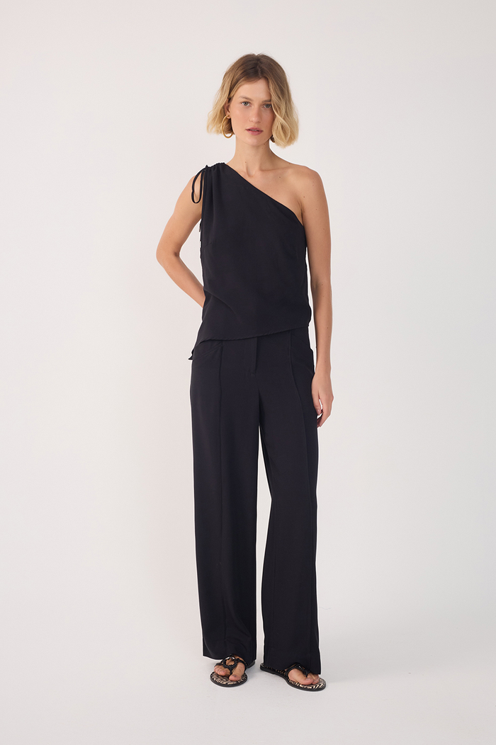 Black Asymmetric Pockets Pants_2