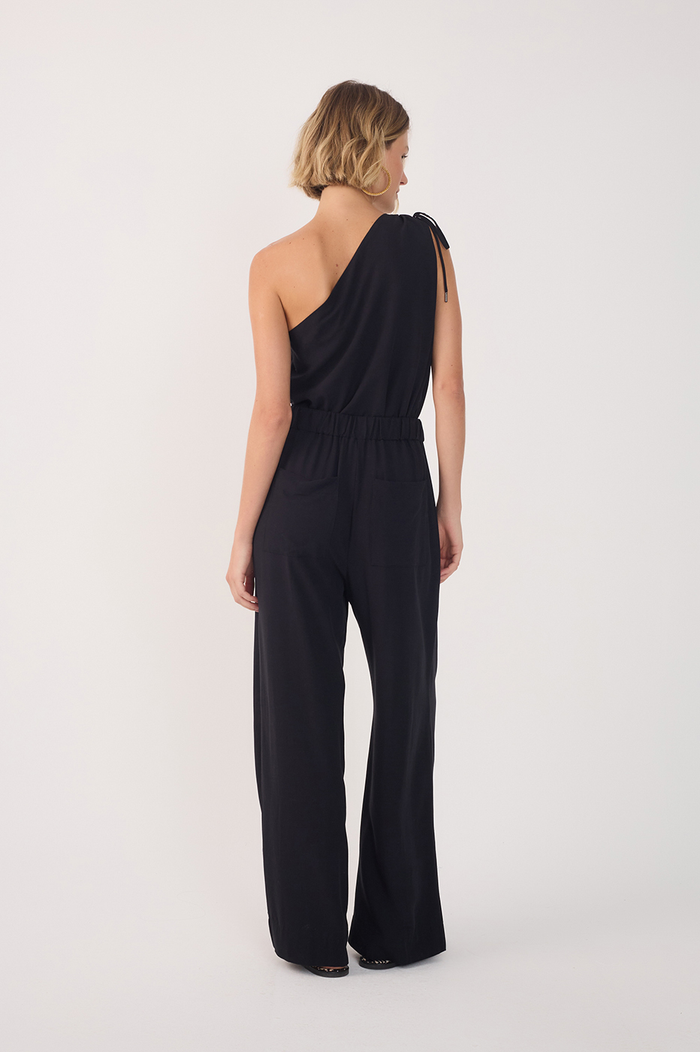 Black Asymmetric Pockets Pants_5