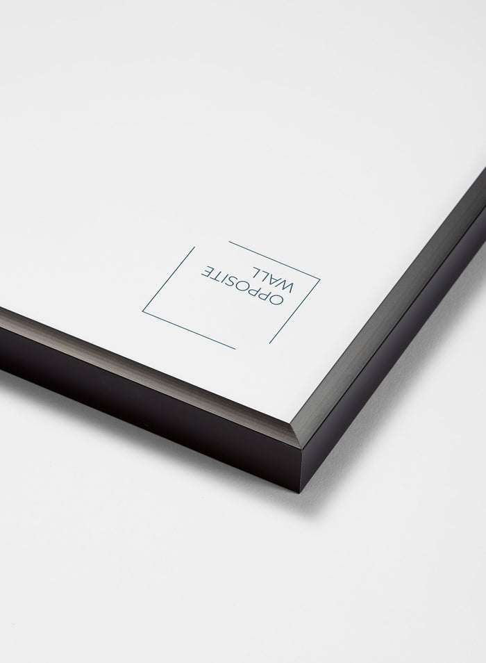 Scandinavian black aluminum metal frame by Opposite Wall - Corner of the frame - Size 18x24