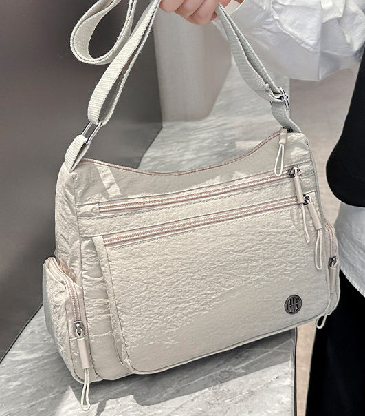 CL1570 - Elegant Lightweight Messenger Bag