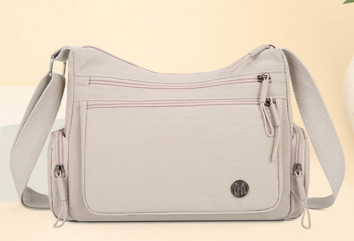 CL1570 - Elegant Lightweight Messenger Bag
