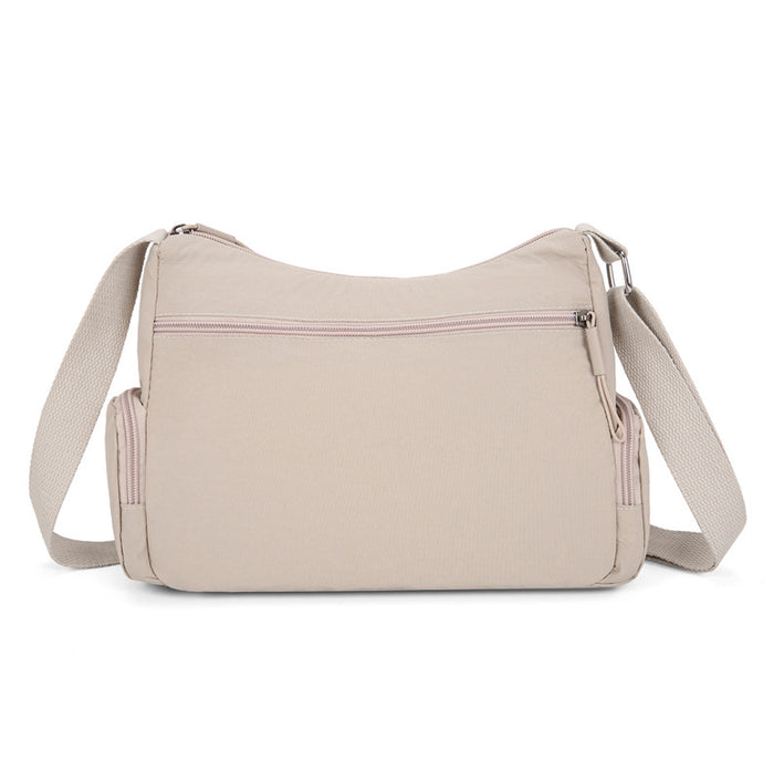 CL1570 - Elegant Lightweight Messenger Bag