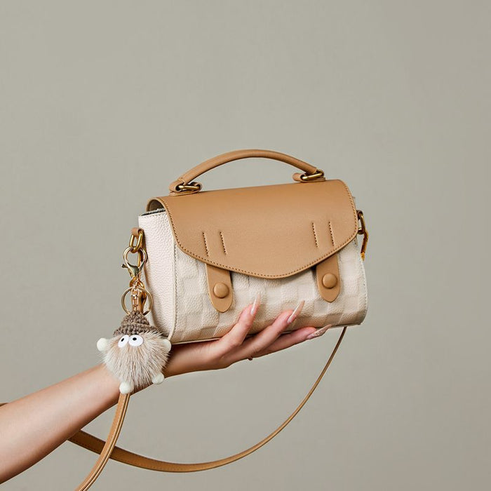 CL1617 - Korean Fashion Messenger Bag