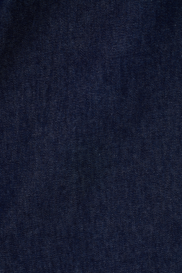 Denim Buttoned Front Pockets Shirt_6