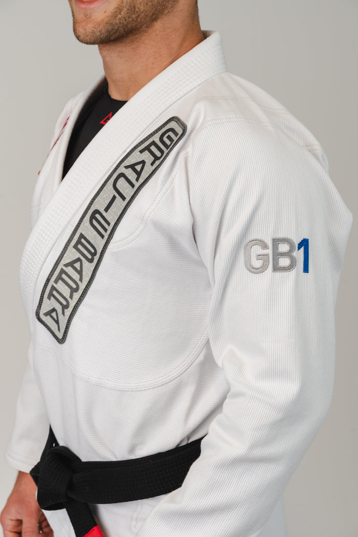GB1 V2 Edition Kimono w/ Belt - White