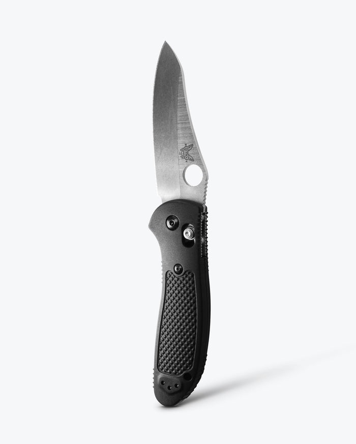 Benchmade Griptilian® Black Grivory® Sheepsfoot - Vertical Display | Benchmade Knife Co.