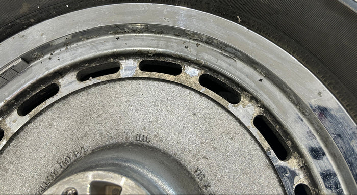 Harley Davidson OEM Sportster 05-07 Rear Mag Wheel 41013-00A