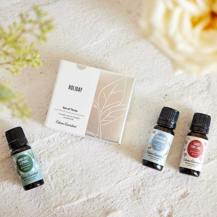 Lifestyle image of Holiday Essential Oil 3 Set
