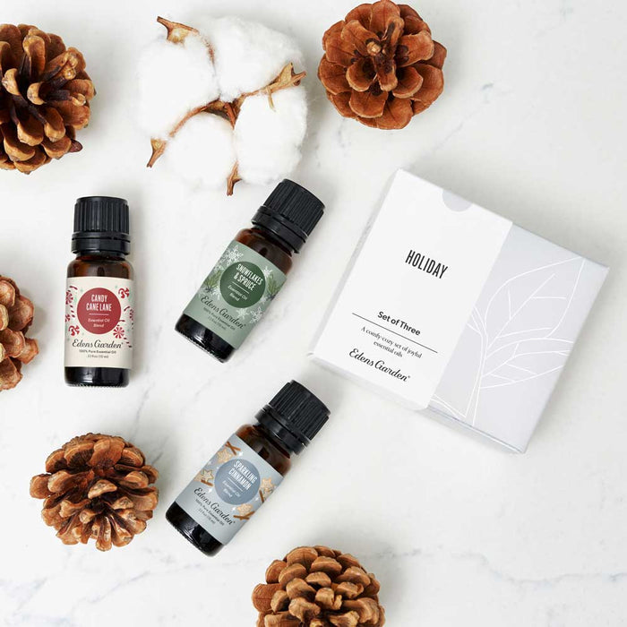 Lifestyle image of Holiday Essential Oil 3 Set