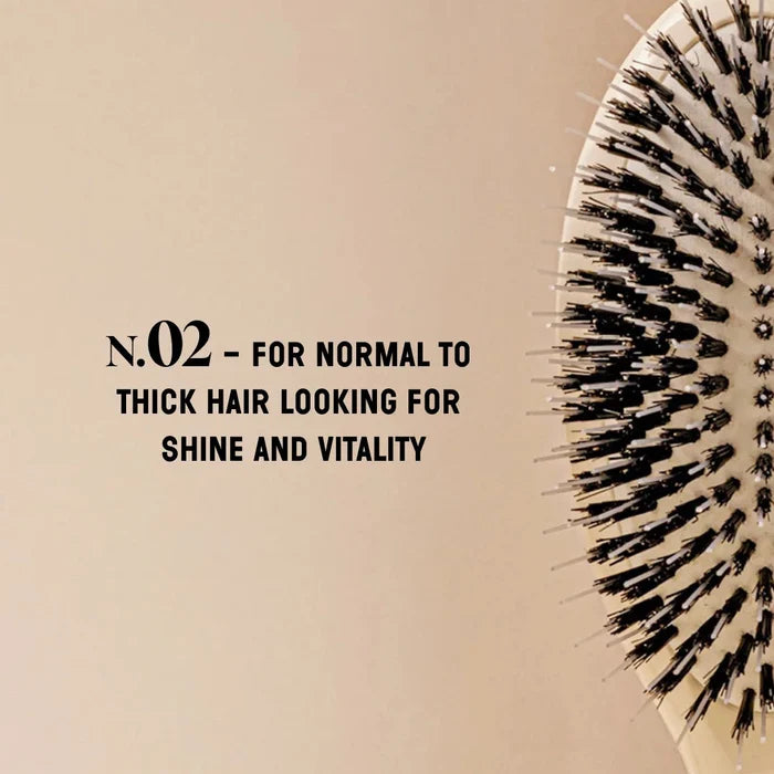 La Bonne Brosse - N.02 Small Care & Detangling Hair Brush - Creamy White