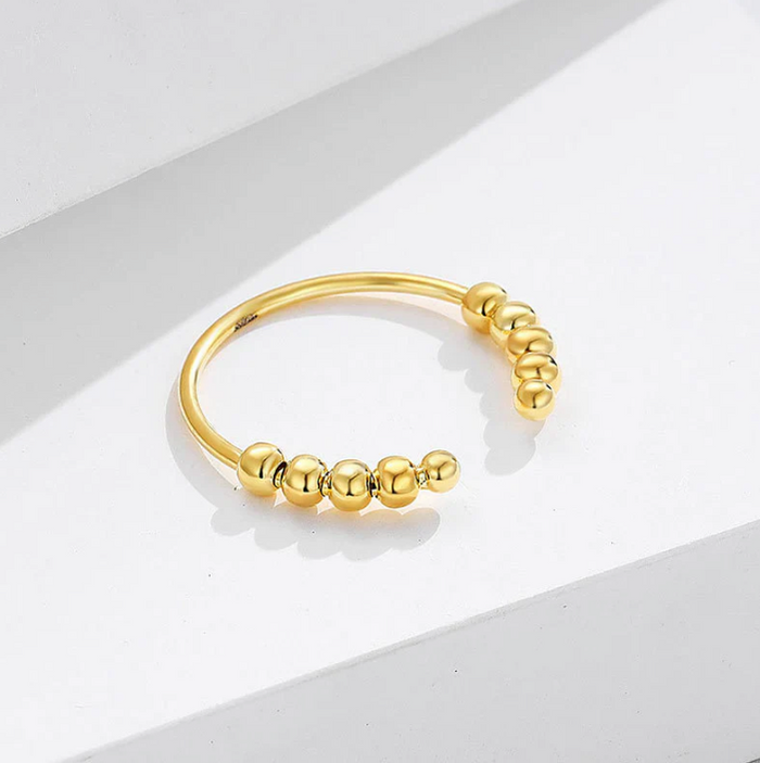 Lunea™ Ball Ring