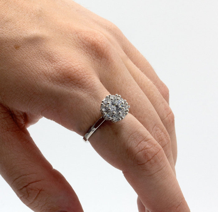 Lunea™ Orbit Ring