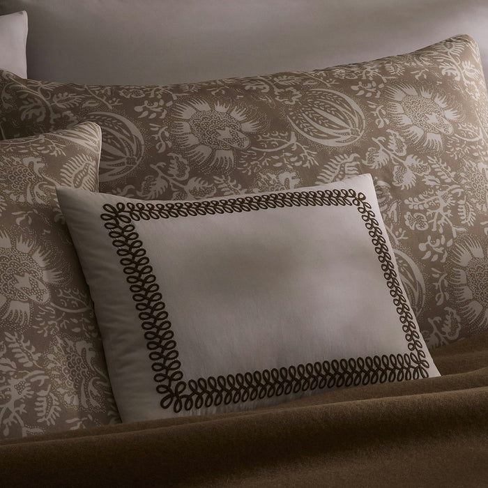 Matouk Astor Braid Bed Linen Collection