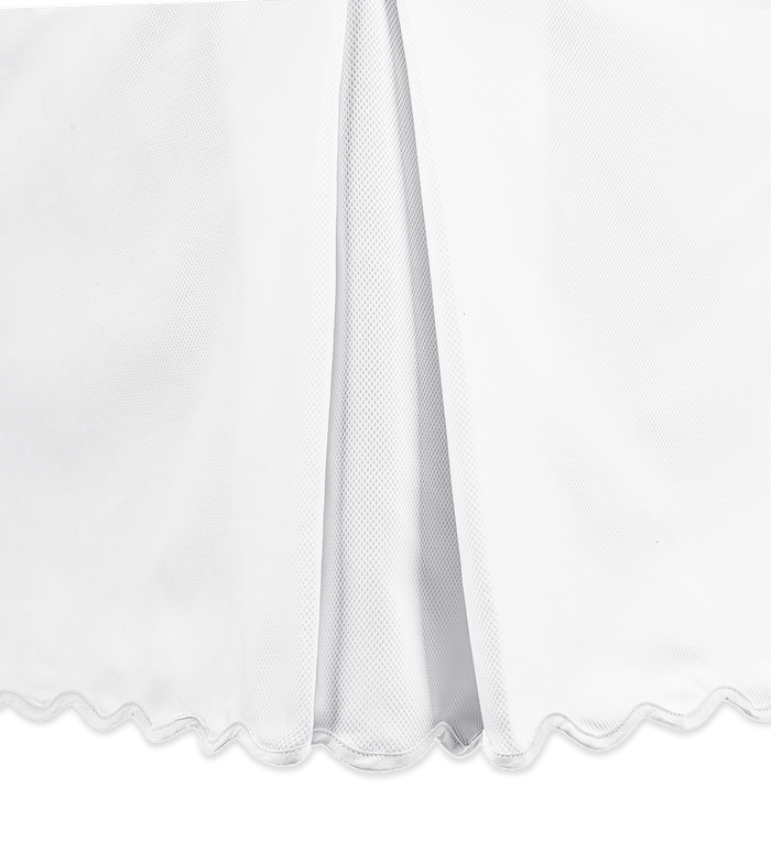 California King Skirt / White