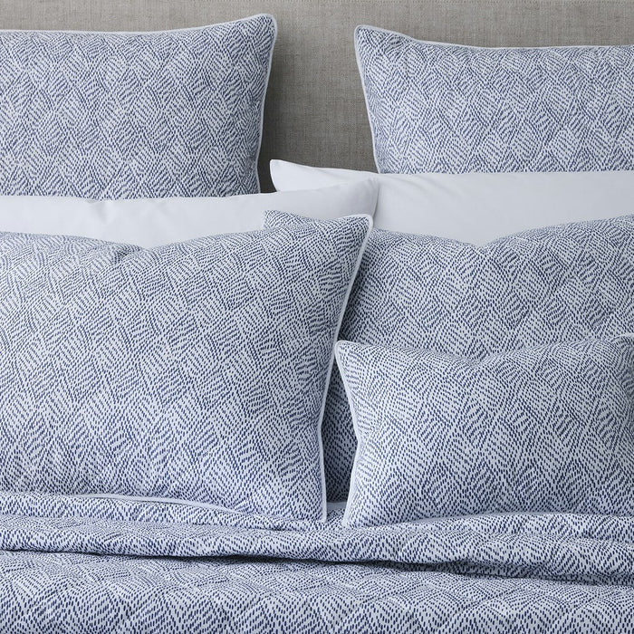 Matouk Duma Diamond Bed Linen Collection