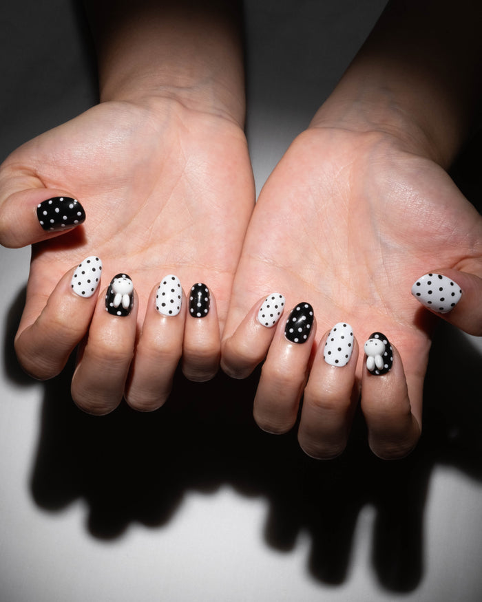 Miffy B&W Polka