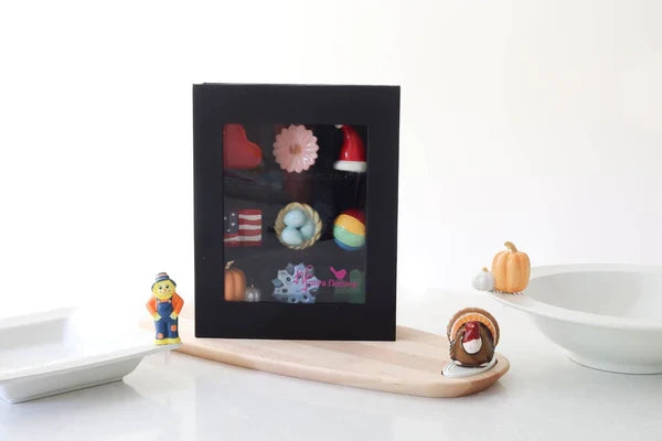 Nora Fleming Mini Fall Scarecrow