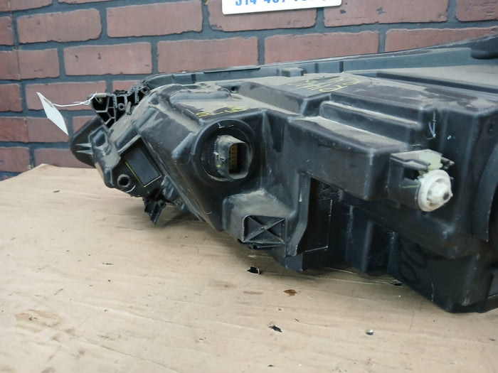 OEM 2018 2019 2020 CHEVROLET EQUINOX PASSENGER RH SIDE HEADLIGHT LAMP 84428284
