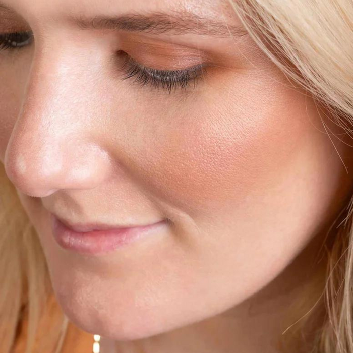 Go-For-Zero-Australia-Scoop-Whole-Beauty-Australia-Desert=Rose-Eyeshadow-Styled-Eyes