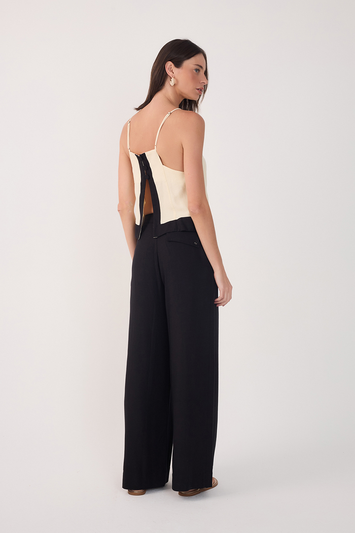 Tucks Linen Pants_7