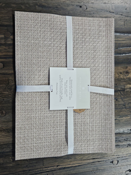 Vida Rectangle Rattan Placemat