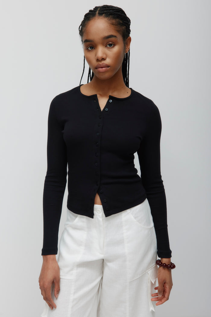 Model is 5’8” and is wearing a size S.