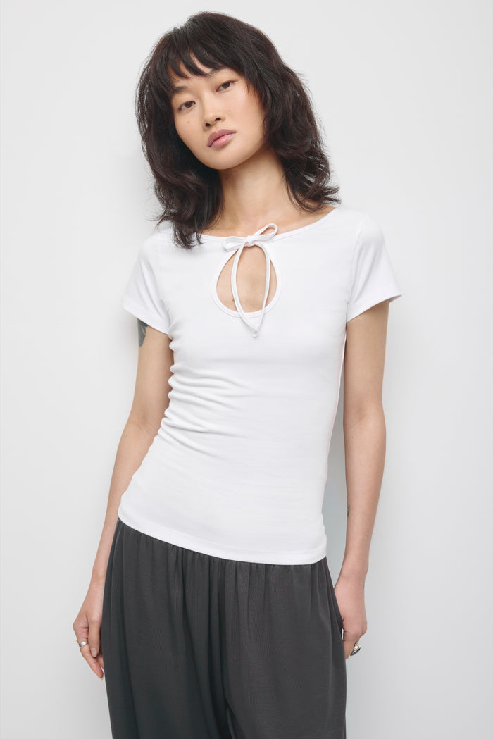 Model is 5’9” and is wearing a size XS.
