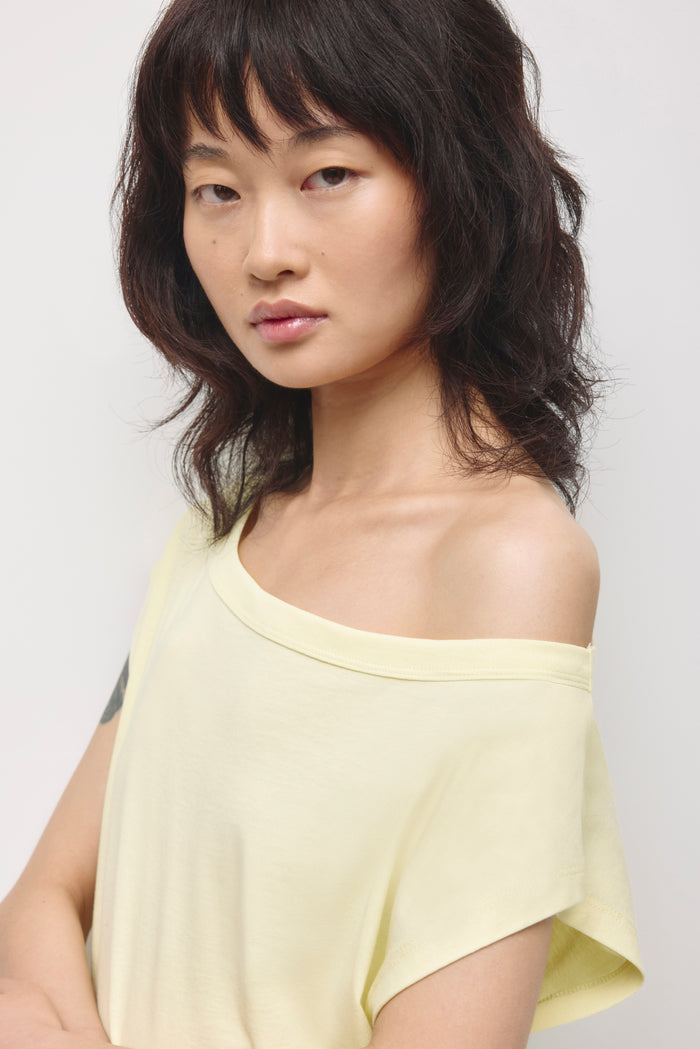 Women's Off Shoulder Tee in Sorbet