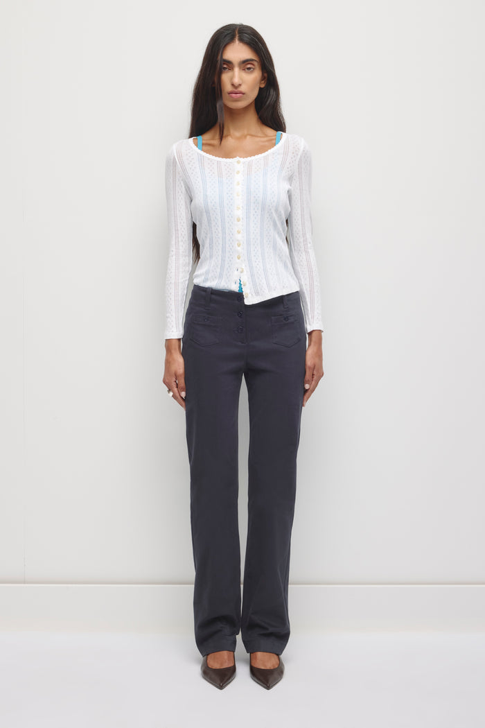 Model is 5’8” and is wearing a size 4.